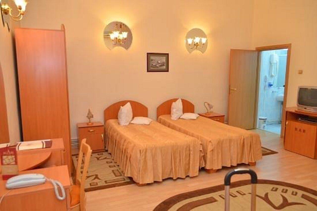 Hotel Agape Cluj Napoca Bagian luar foto